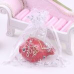 Wudygirl 100pcs 5X7 Inches Xmas Drawstring Organza Bag Snow White Pouches Party Wedding Favor Seashell Chocolates Bags (100pcs Snowflake 5x7) (Snowflake) - Image 6