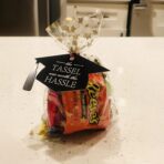 100 Pcs Star Printed 5"X 7" Gift Wrap Cello Cellophane Treat Bags Party Favor bags Clear Candy Cookie Bag Plastic Poly Goodie Storage Bag with Twist Ties for Bakery,Birthday, Wedding ,Party Decorations (Gold) - Image 7