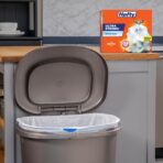 Hefty Ultra Strong Tall Kitchen Trash Bags, Unscented, 13 Gallon, 80 Count - Image 3