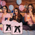 JMANNI Gift Bags, Large Valentines Gift Bags, 1Pcs Paper Gift Bag with 2 Tissue Paper and 1 Greeting Cards, Present Bags with Handles for Women Girls Birthday Valentines Wedding Party (Black-Pink) - Image 6