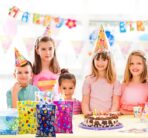 PACKSISTER Durable Plastic Goodie Party Favor Bags with Handles for Birthday, Loot Treat for Return Gifts(20Pcs) - Image 6