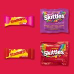 SKITTLES Original, SKITTLES Wild Berry & STARBURST Original and STARBURST FaveReds Fun Size Chewy Candy Variety Bag, Party Size, 20.13 Oz Bulk Bag - Image 6