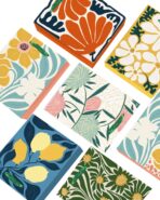 qiqee 7.9"x4.3"x9.6" 6PCS Clash Flowers Paper Gift Bags with Tissue Paper Handles Medium Size Bags（12pcs Tissue Paper ） - Image 5