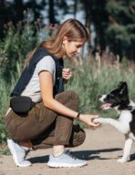 Dog Treat Pouch with Training Clicker, Upgrade Stronger Magnetic Closure to Avoid Spilling, 1.67 Cup Silicone Treat Bag Fanny Pack with Waist Belt for Pet Training Walking (Black) - Image 4