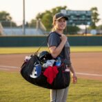 Therwen Adjustable Baseball Glove Clip for Hanging Bags Training Sports Gear Glove Protection Accessory Clip Bag Attachment with Hanging Loops Travel Accessories for Drying - Image 6