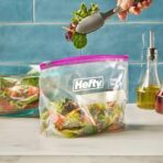 Hefty Slider Storage Bags, Half Gallon Size, 32 Count (Pack of 4) - Image 6