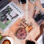 Yeaqee 200 Pcs Clear Thank You Merchandise Bags with Die Cut Handles Plastic Shopping Reusable Retail Thank You Gift Bags Bulk 3 Sizes for Small Business Goodie Trade Boutique Clothes Party Favors - Image 6