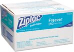 Ziploc 94604 Double-Zipper Freezer Bags, 1gal, 2.7mil, Clear w/Label Panel (Case of 250) - Image 2